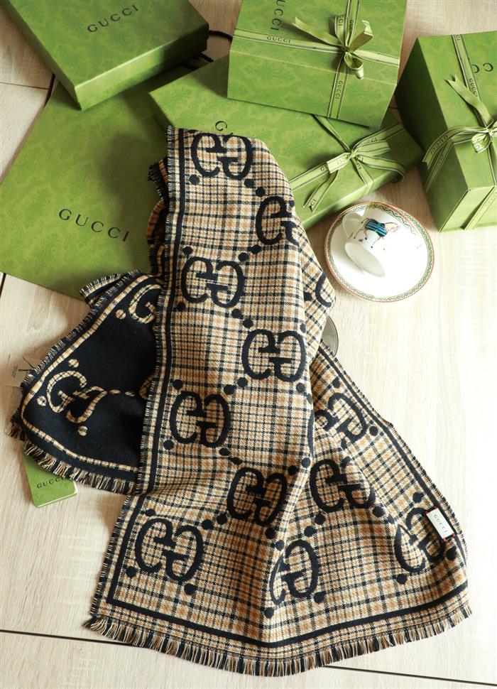 2026116111638616 380